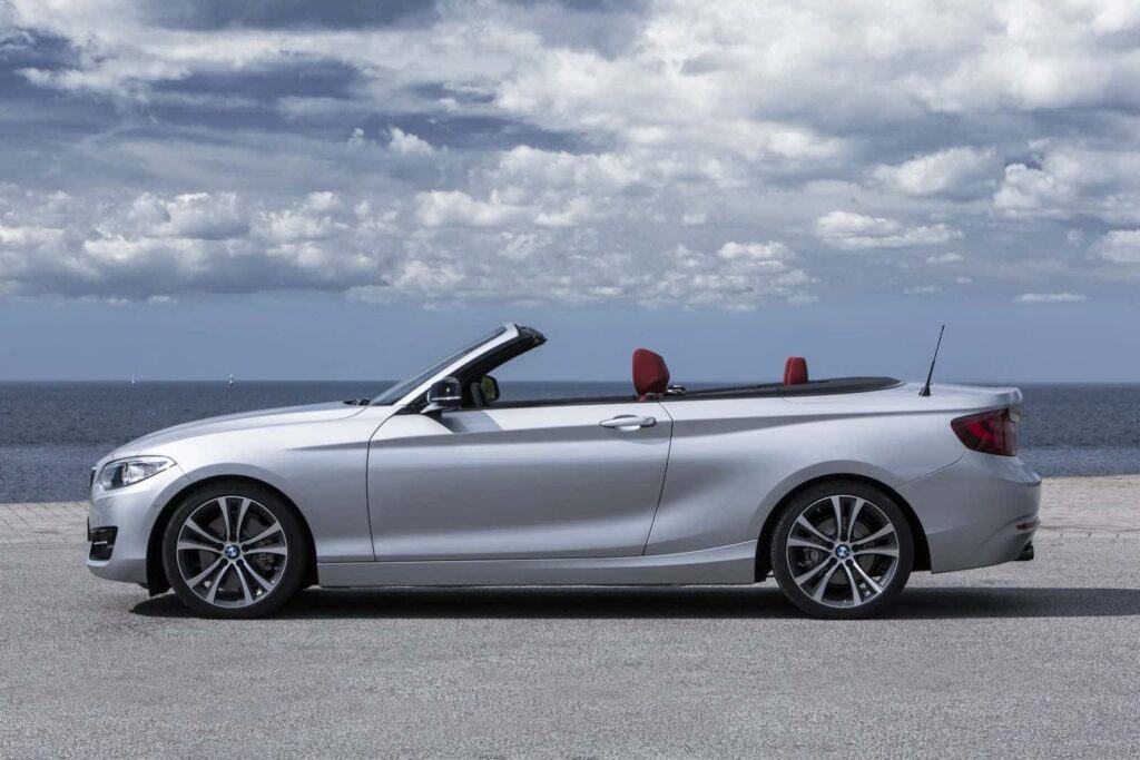 BMW 2 Series Convertible 3