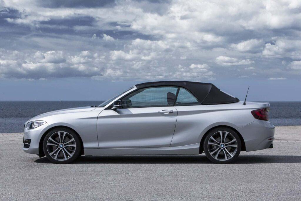 BMW 2 Series Convertible 4