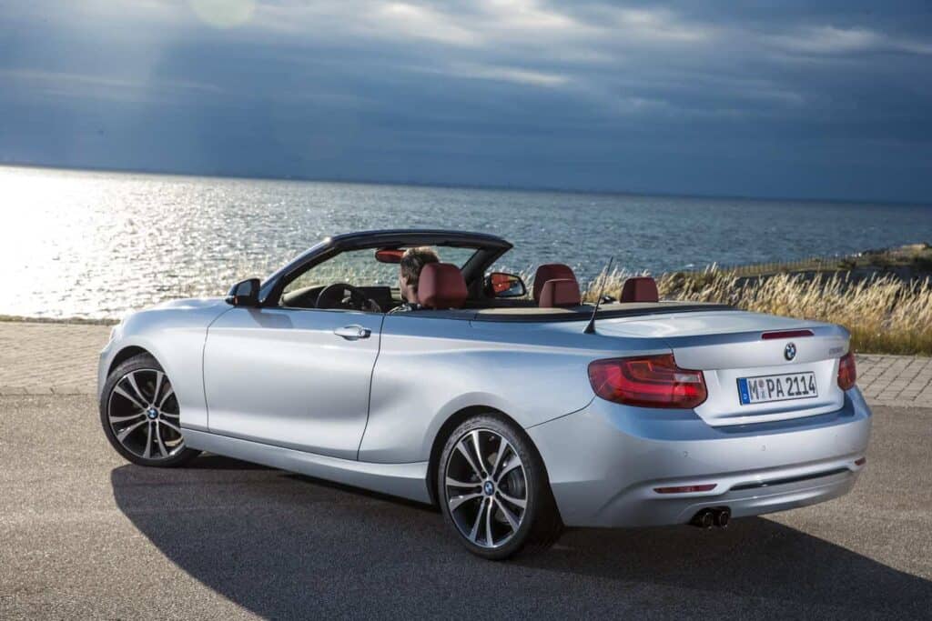 BMW 2 Series Convertible 6