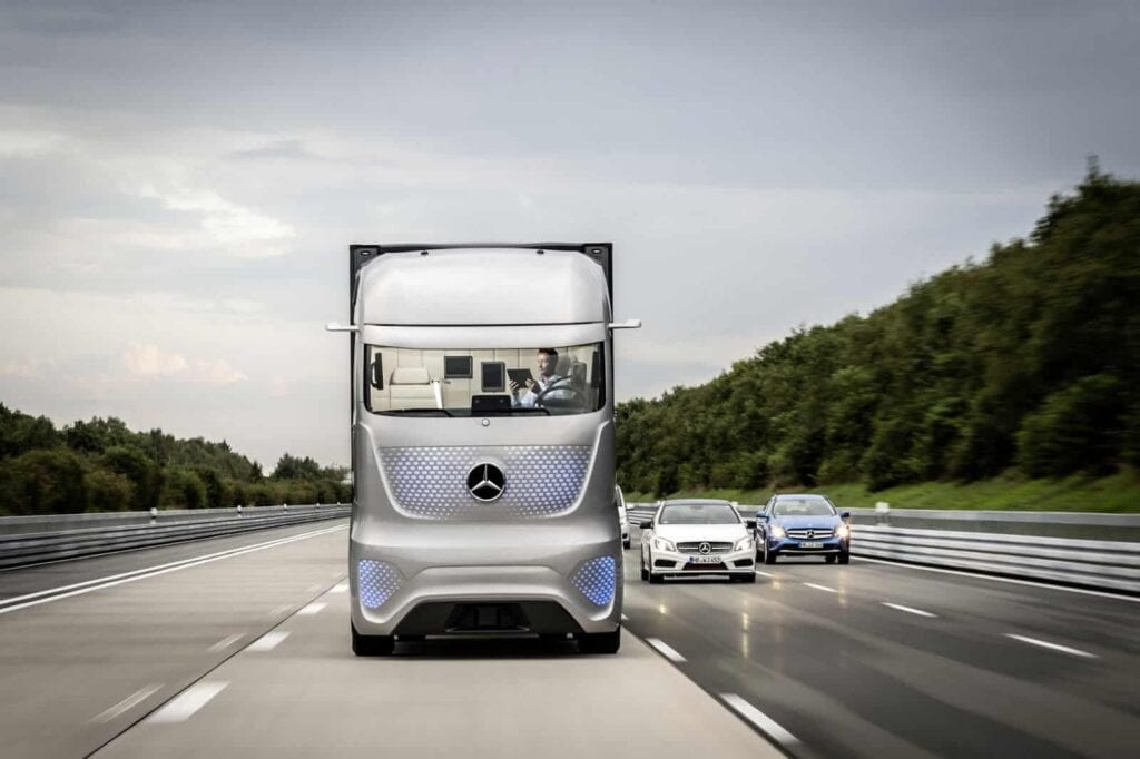 Mercedes Benz Future Truck 2025 2