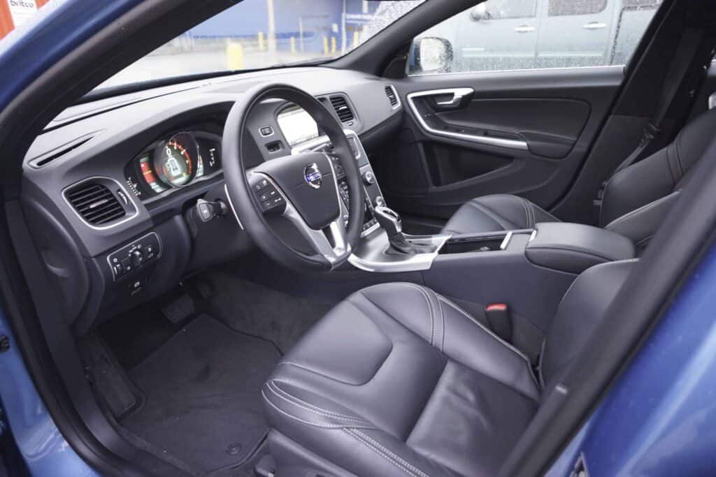 2015 Volvo S60 T5 11