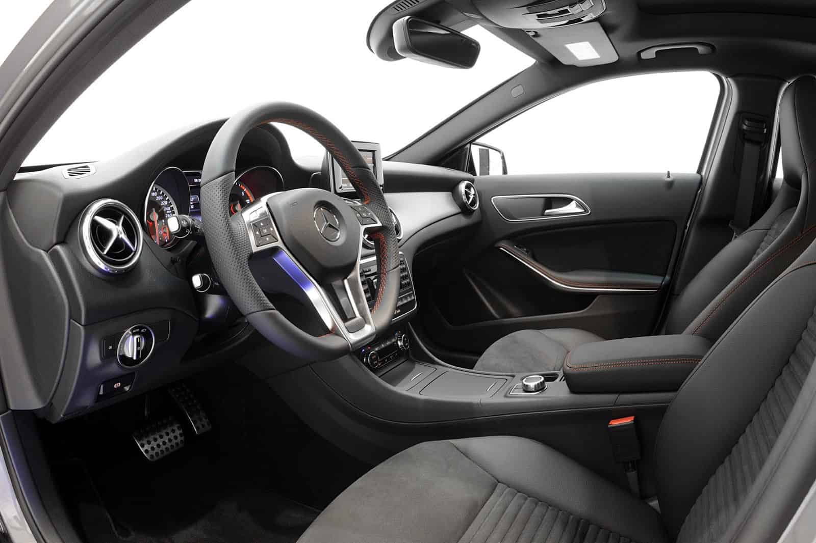 Brabus Interior Mercedes GLA 45 AMG