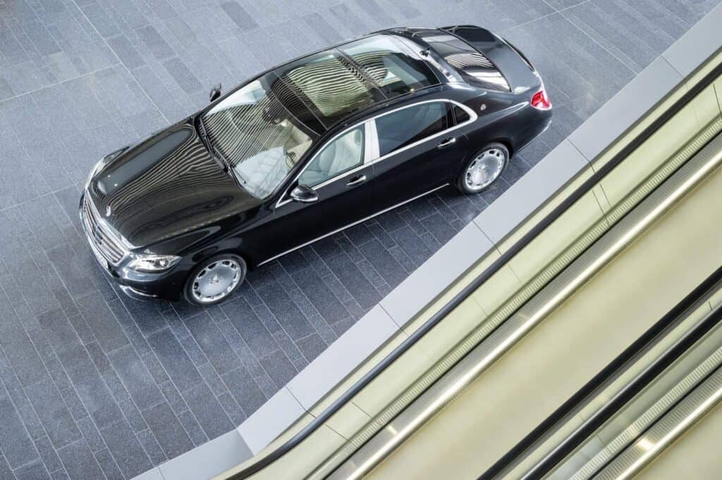 Maybach Mercedes S Class 4