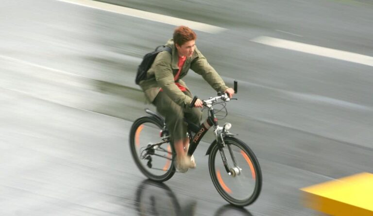 commuting by bicycle