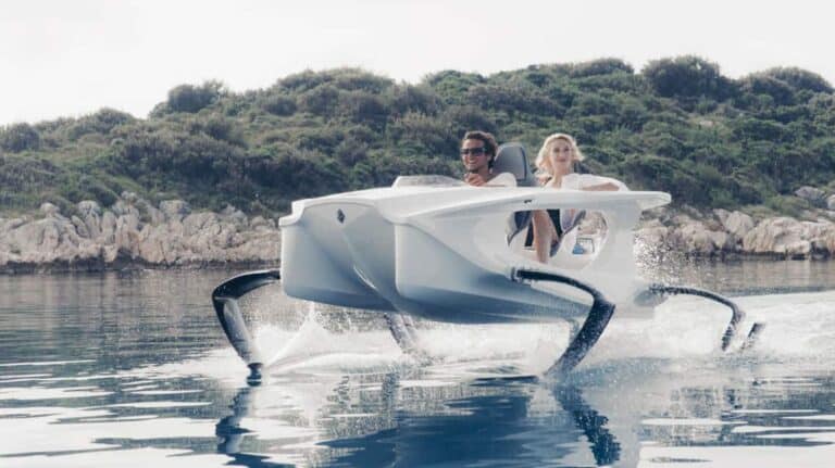 quadrofoil hydrofoiling
