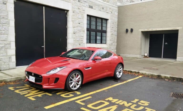 2015 Jaguar F Type Review 01