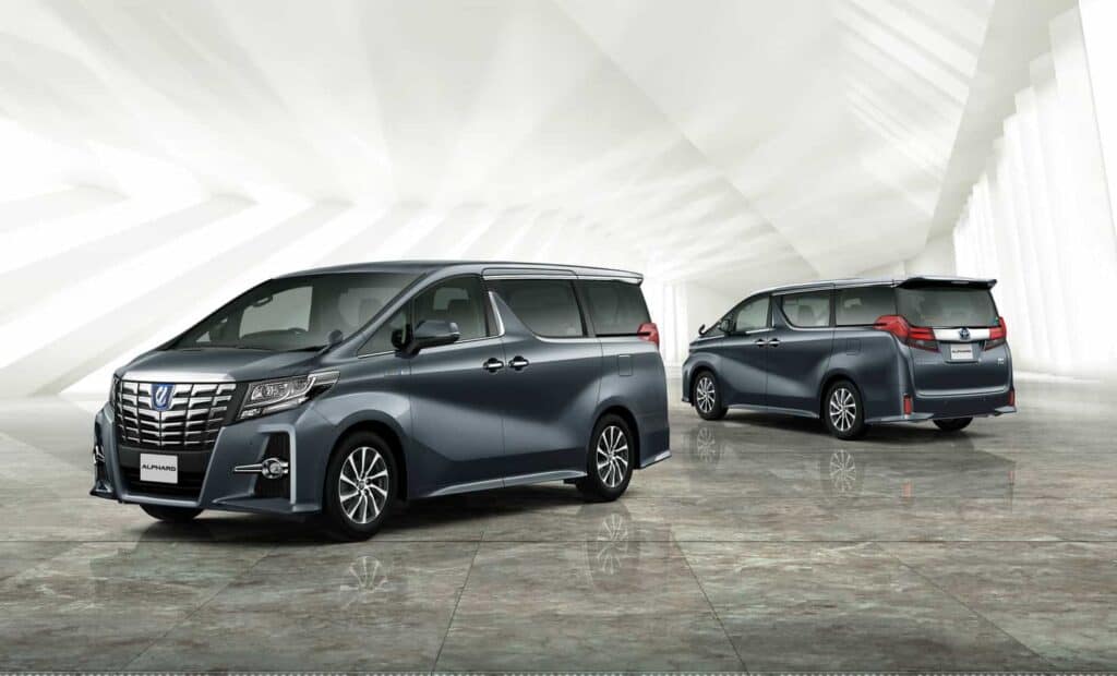 Toyota Alphard Minivan 2
