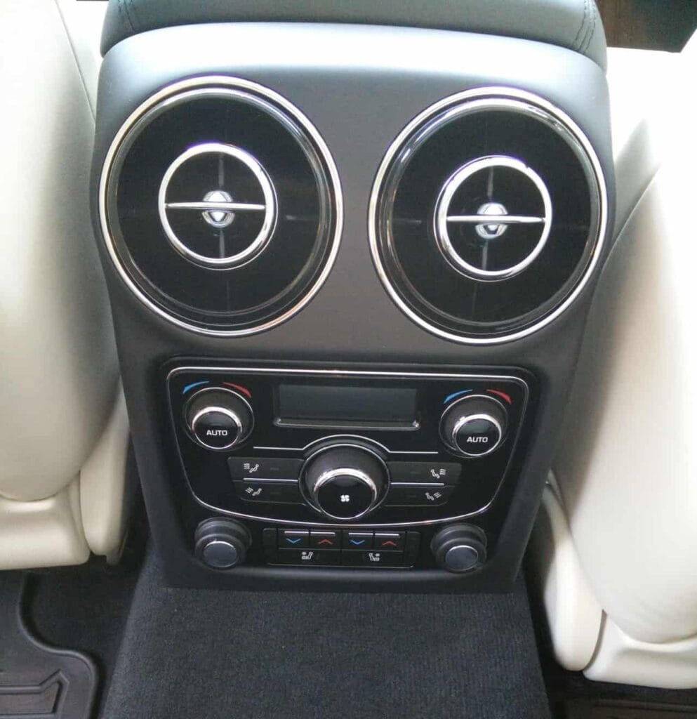 2015 Jaguar XJL Portfolio Review 11