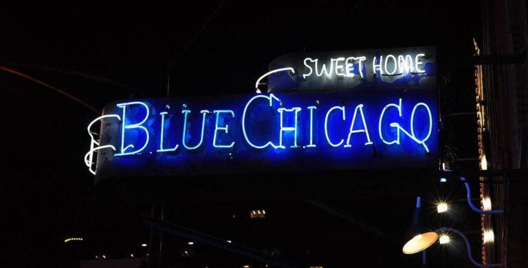 Blue Chicago lounge