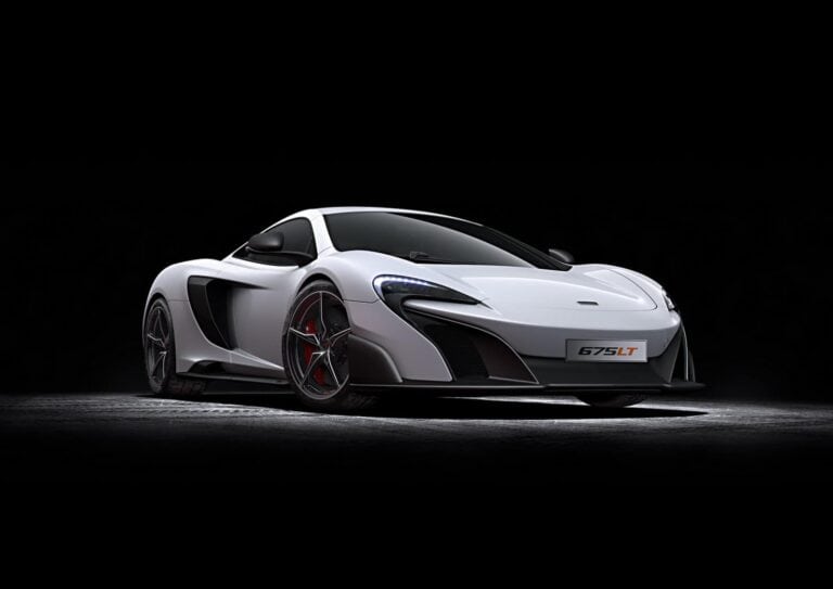 McLaren 675 LT 1