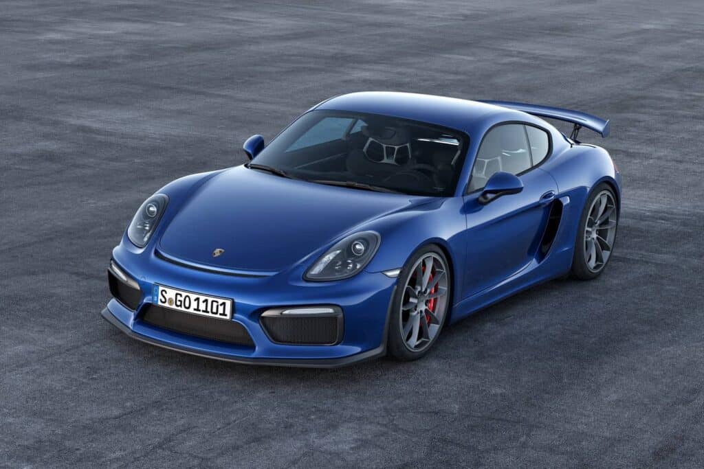 Porsche Cayman GT4 6