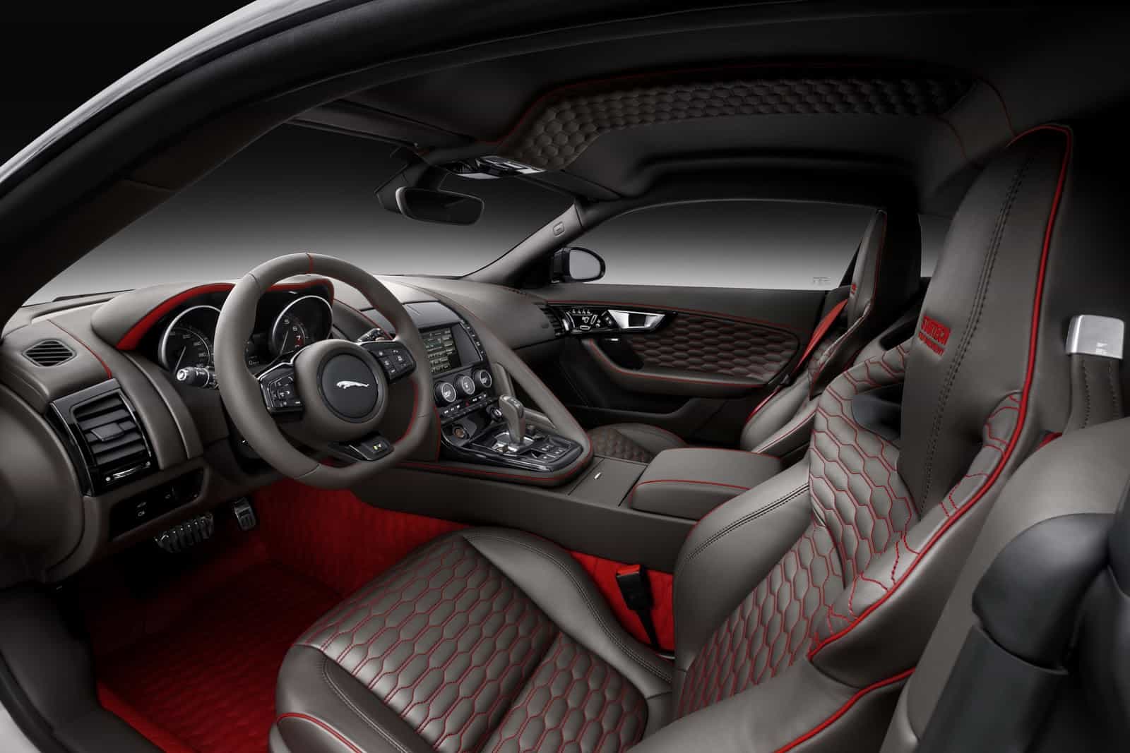 Startech interior F-Type S