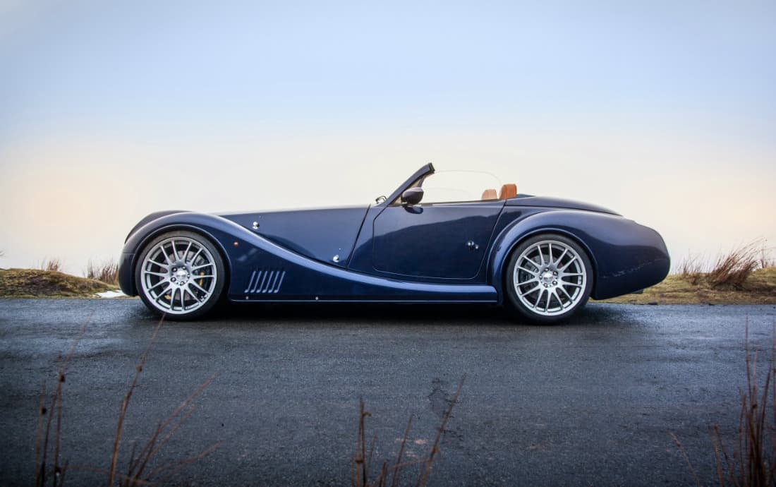 Latest Morgan Aero 8 Debuts At Geneva Motor Show 5 side view Aero 8
