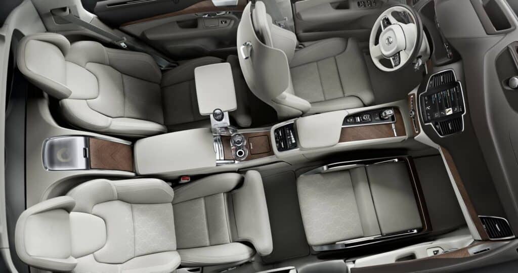 Volvo XC90 Excellence Lounge Console 2