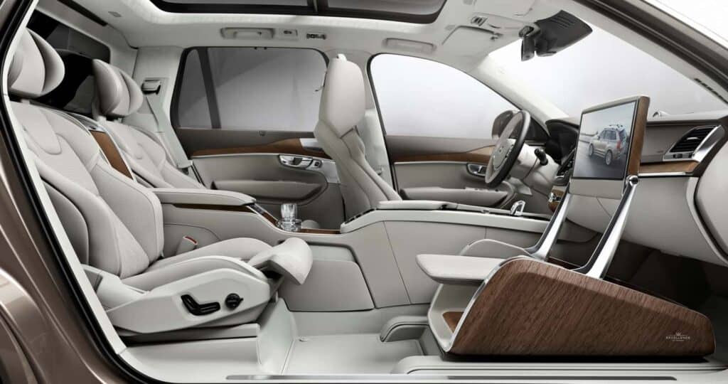 Volvo XC90 Excellence Lounge Console 5