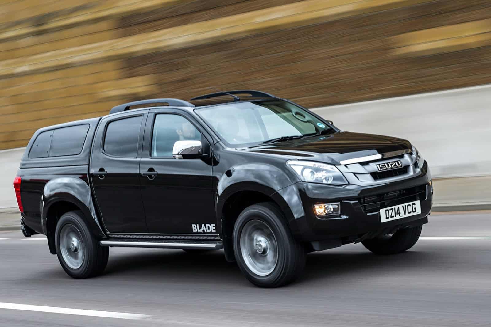 isuzu-dmax-blade-3