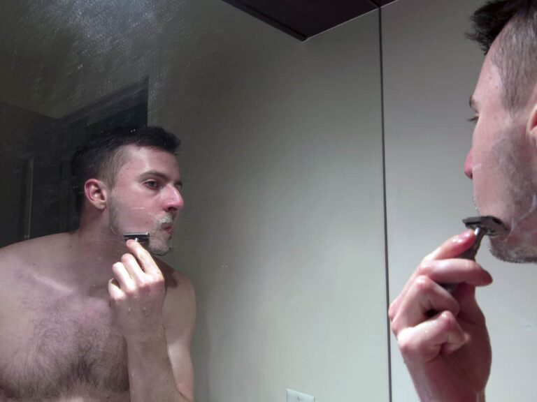 shaving with a rockwell s6 safety razor 1