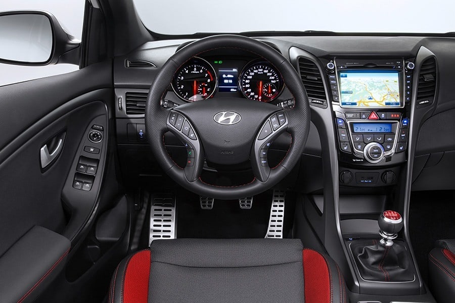 Hyundai i30 Turbo - Daily Driver With A Bit Of Oomph 2 Turbo Hyundai Elantra GT Interior