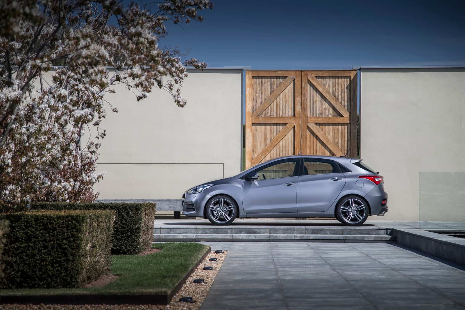 Hyundai i30 Turbo - Daily Driver With A Bit Of Oomph 5 Hyundai Elantra GT Turbo