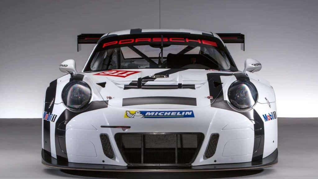 Porsche 911 GT3 R 03