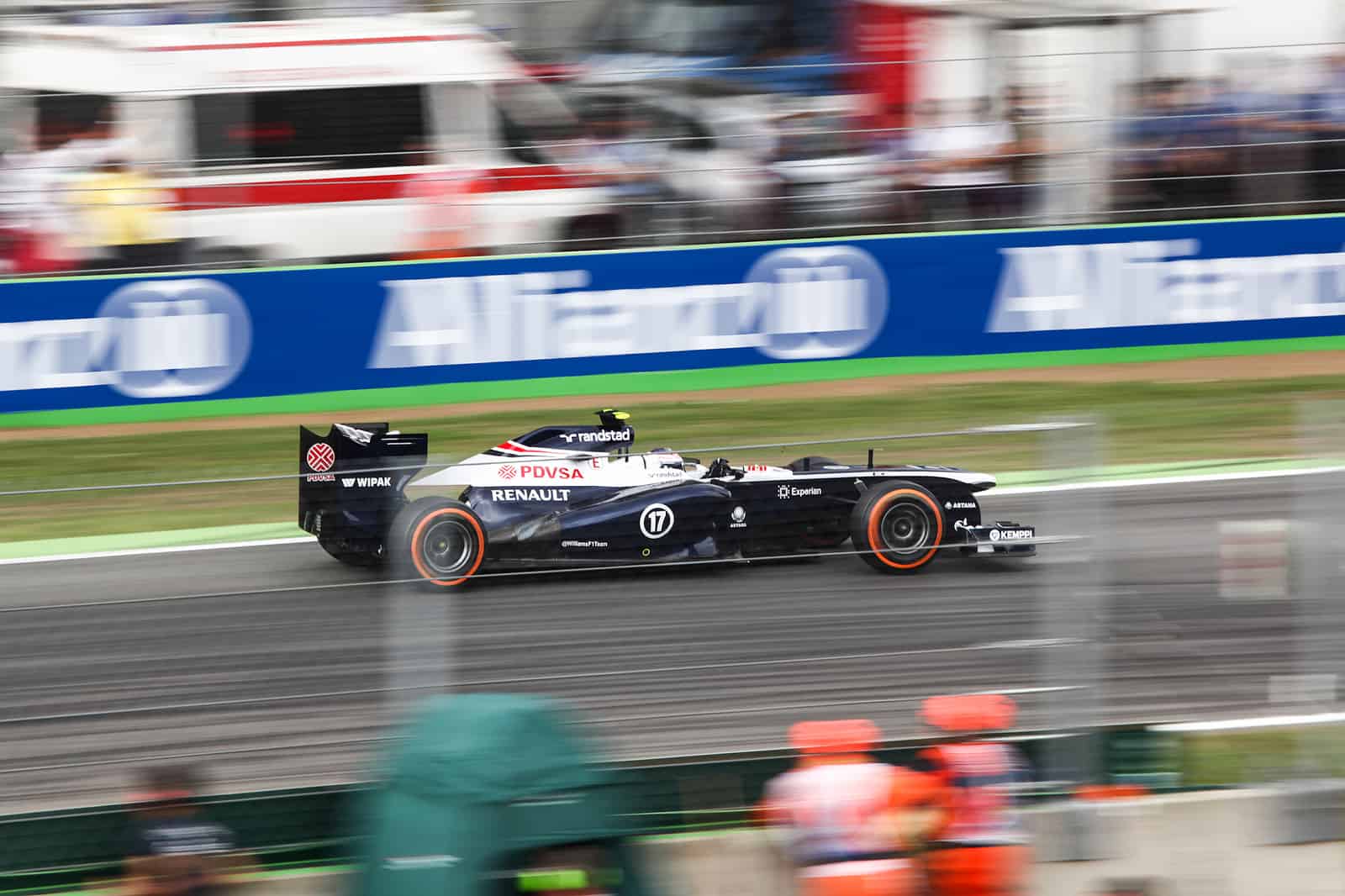 Four Reasons To Start Following The Formula 1 Grand Prix - Unfinished Man