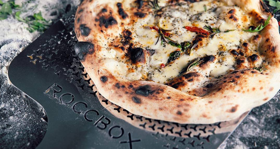 roccbox-stone-oven-cooked-pizza
