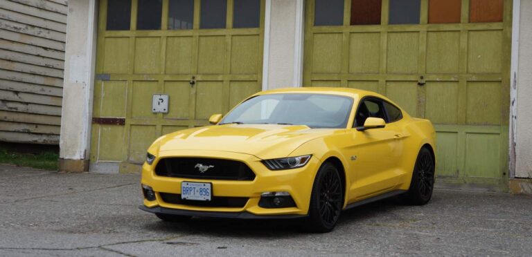 2015 Ford Mustang GT Review Canada