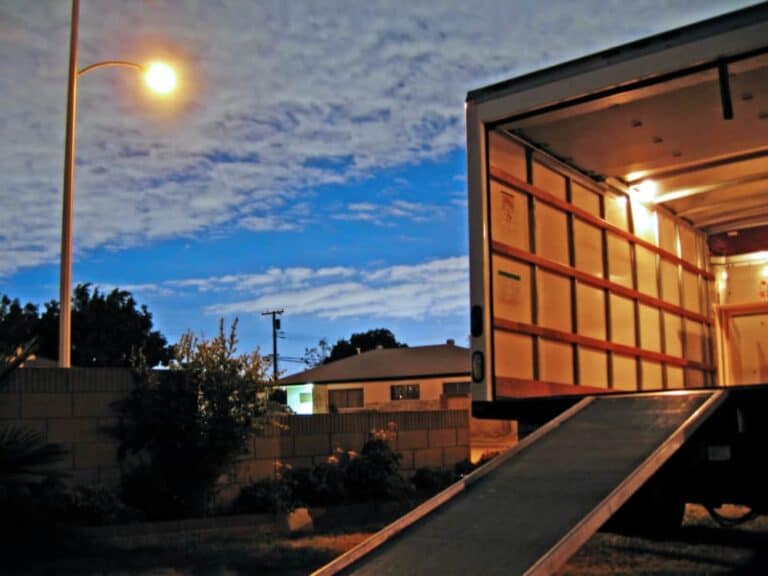 moving truck ramp