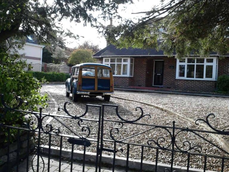 retro british home