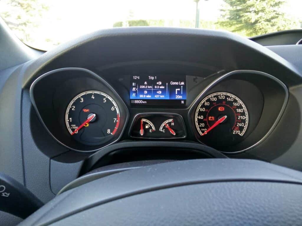 2016 Ford Focus ST Review 9