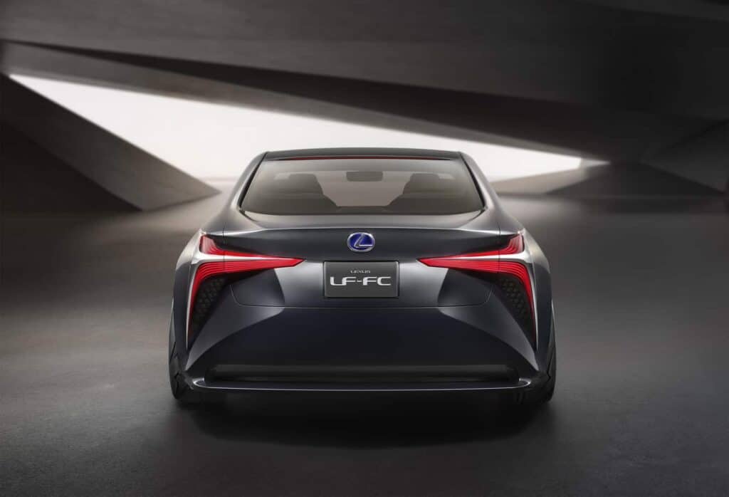 Lexus LF FC Sedan Concept 4