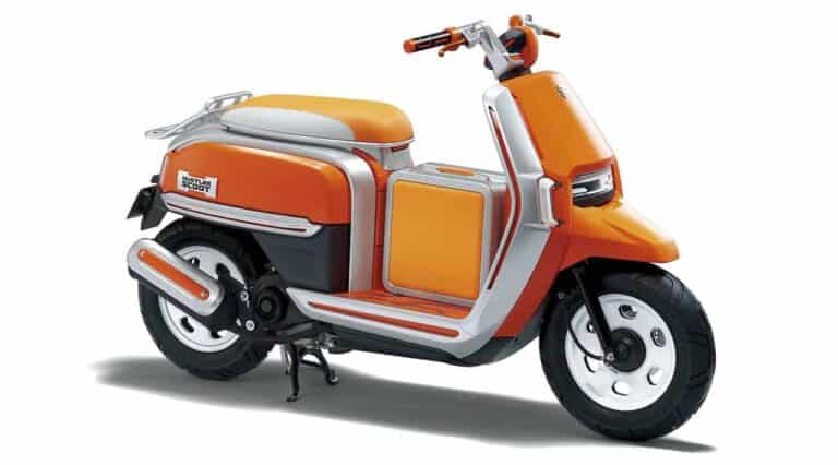 Suzuki Hustler Scoot 1