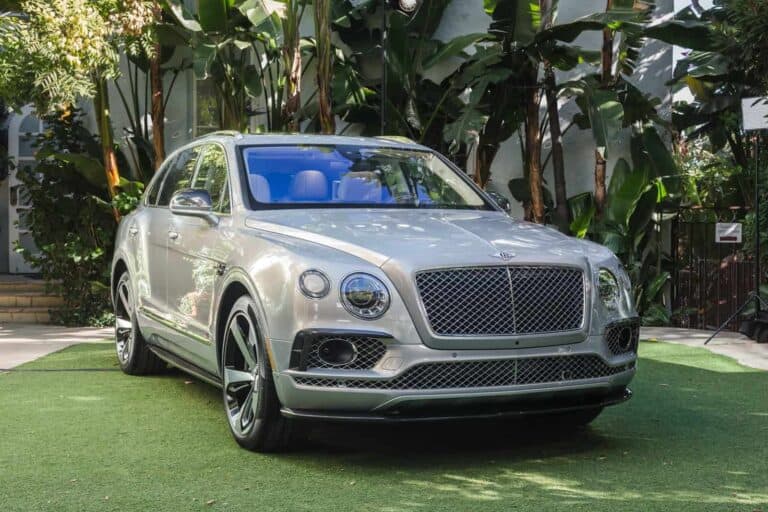Bentley Bentayga First Edition 1