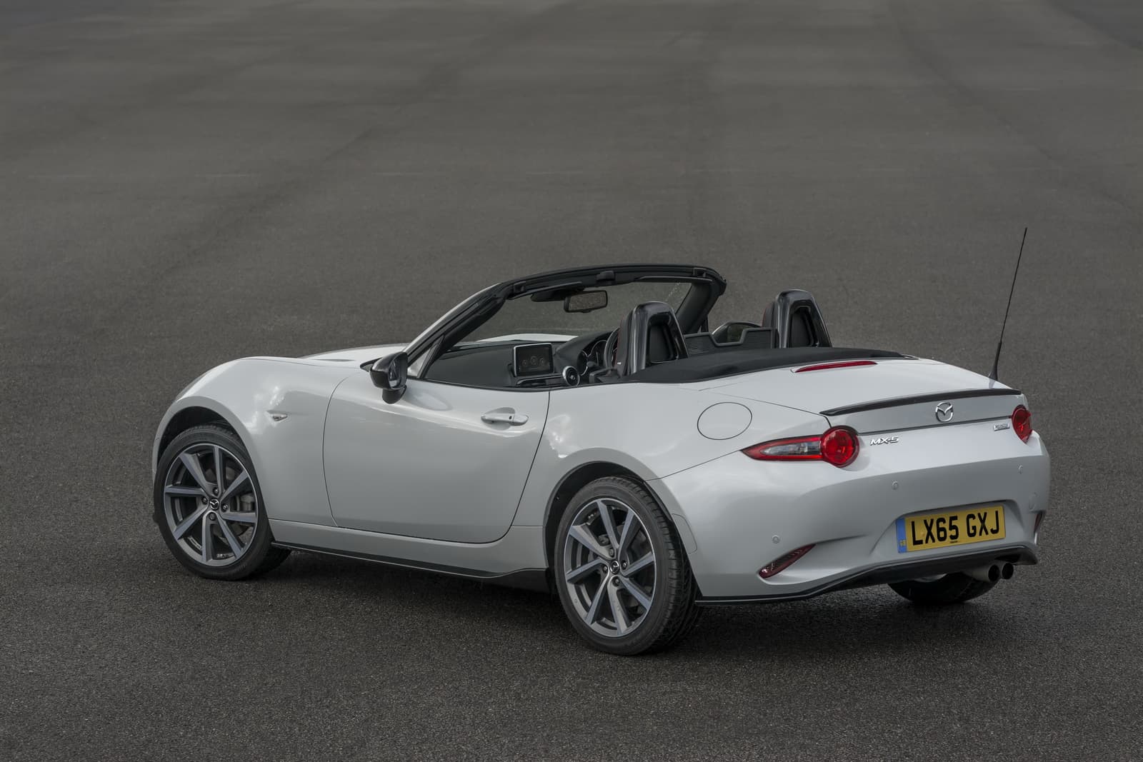 Mazda MX-5 Sport Recaro Limited Edition 3 Mazda_MX-5_Sport_Recaro_3
