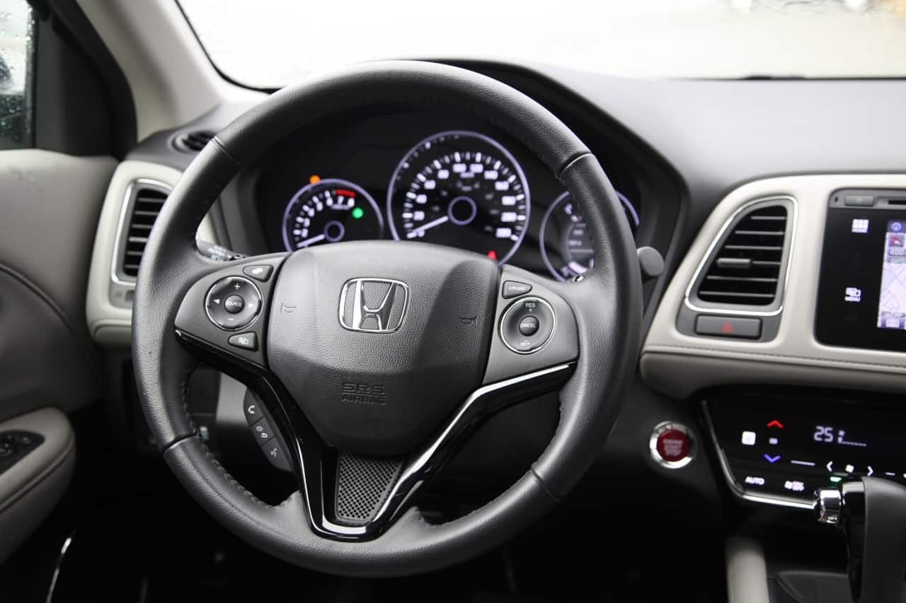 2016 Honda HR V Review 9