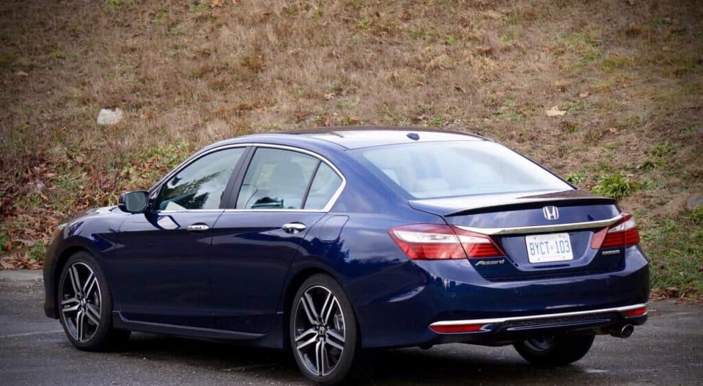 2016 Honda Accord Touring 3