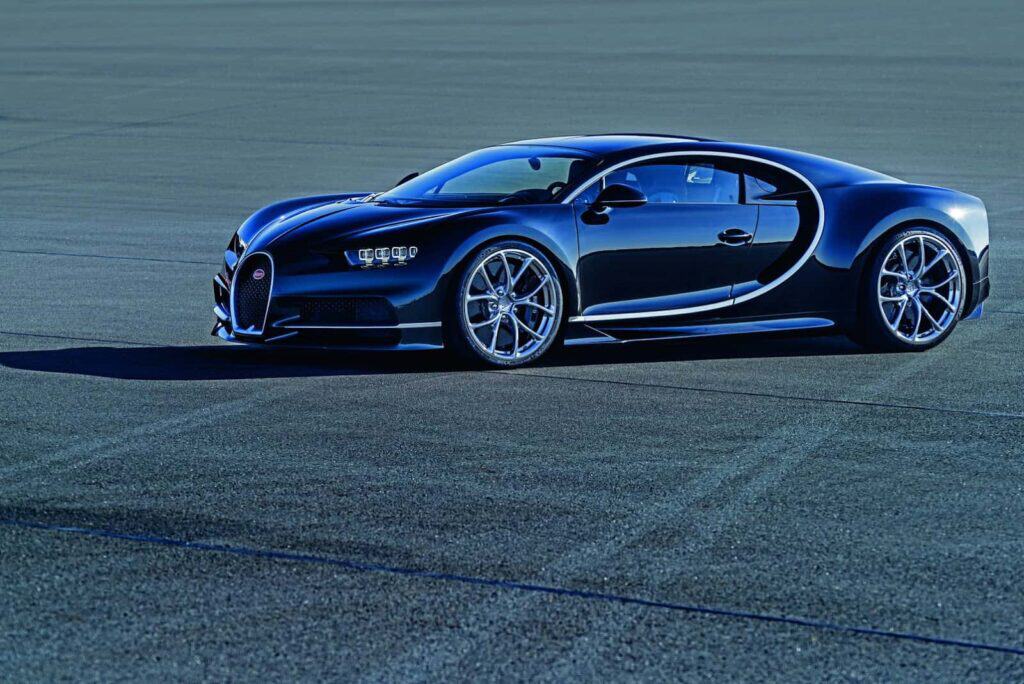 Bugatti Chiron 3