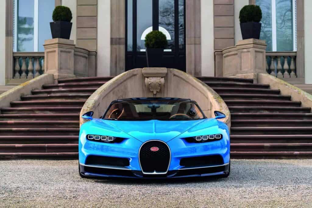 Bugatti Chiron 4