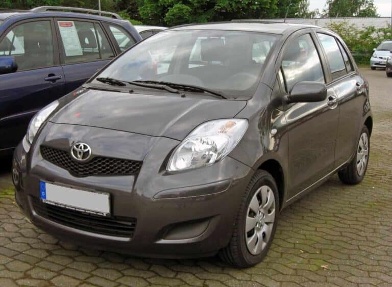 Toyota Yaris II Facelift 20090517 front