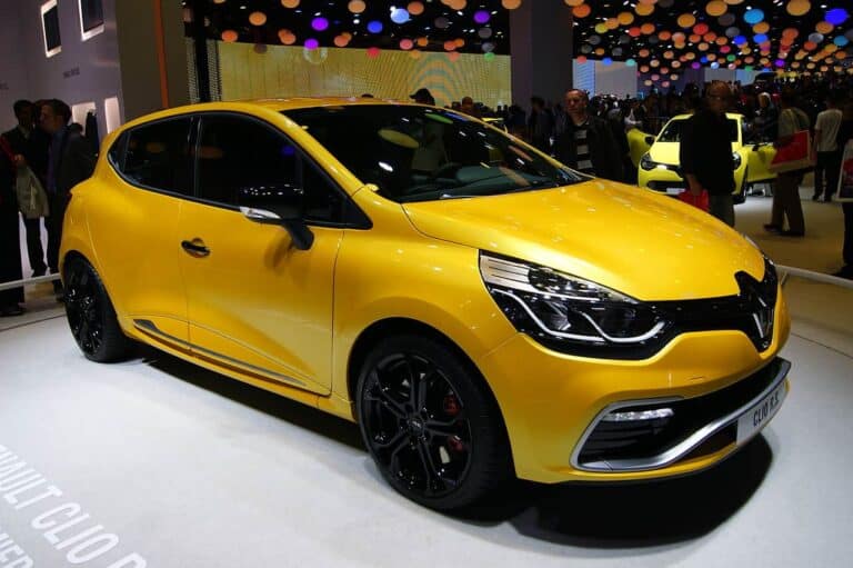 little yellow car01