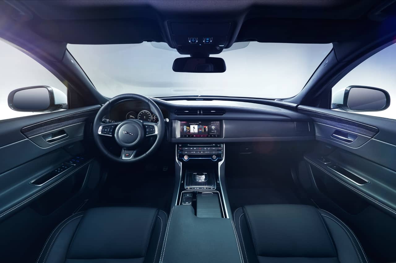 2019 Jaguar XF S Review 6 2016 Jaguar XF S Review 10