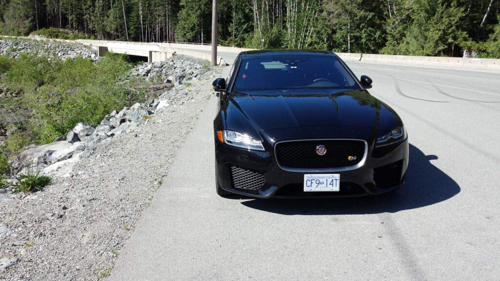 2016 Jaguar XF S AWD Review 7 2016 Jaguar XF S Review 3