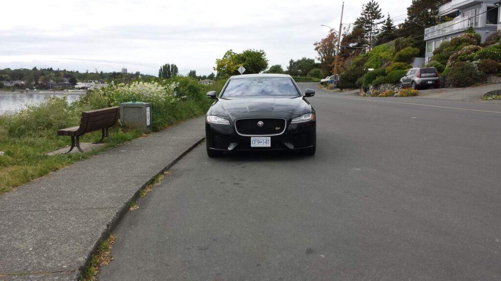 2016 Jaguar XF S AWD Review 8 2016 Jaguar XF S Review 5