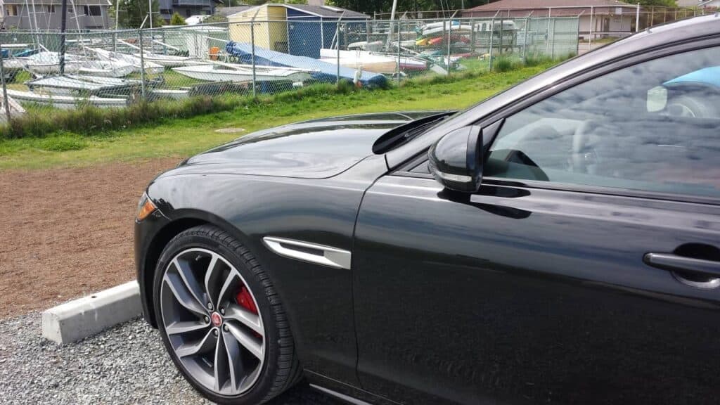 2016 Jaguar XF S AWD Review 10 2016 Jaguar XF S Review 8