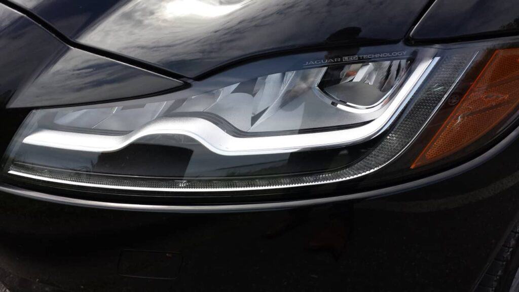 2016 Jaguar XF S AWD Review 11 2016 Jaguar XF S Review 9