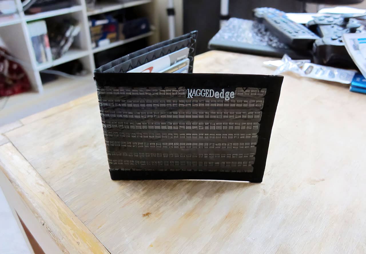 carbon fiber ragged edge wallet 05