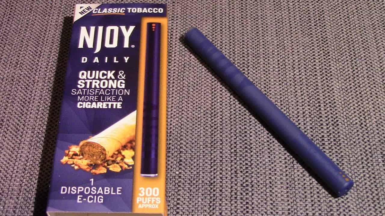 NJOY Daily + Convenience Vaping System Review
