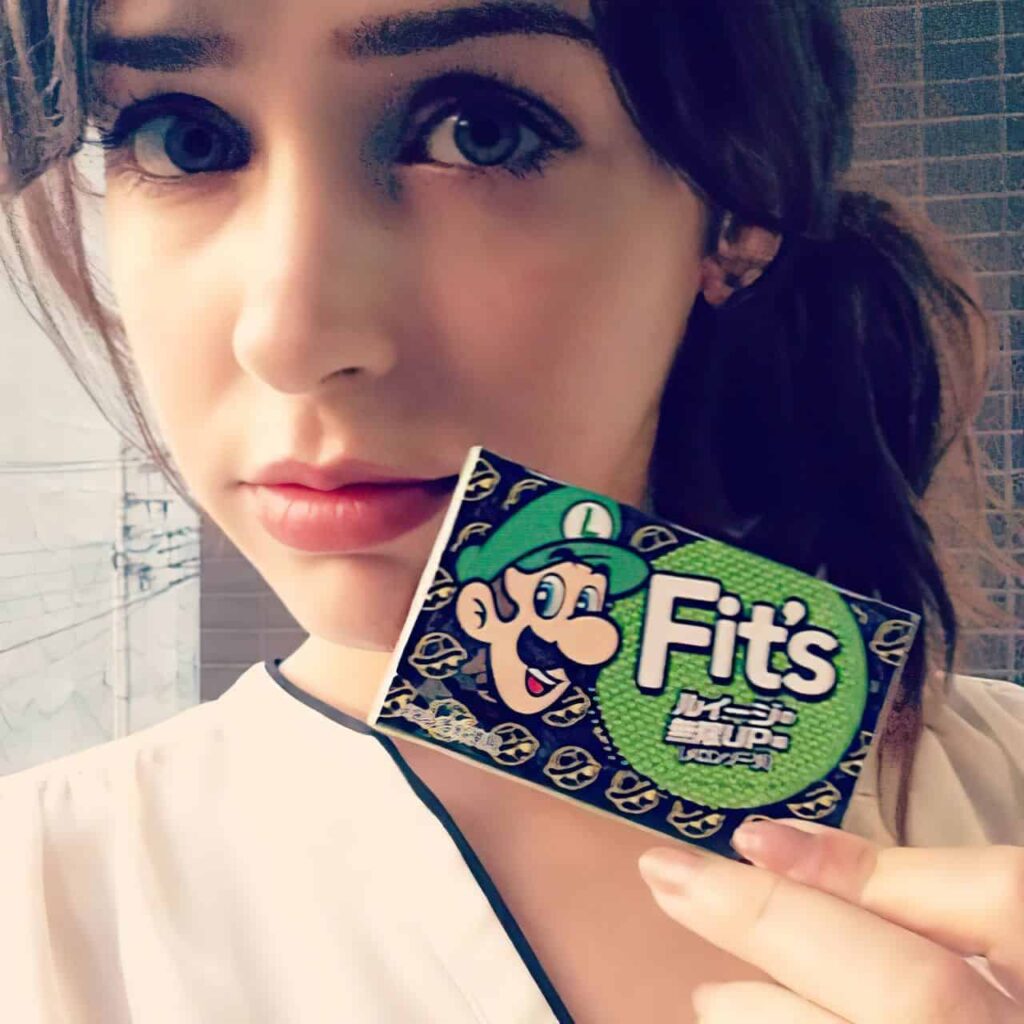 stefanie joosten gum enlarged