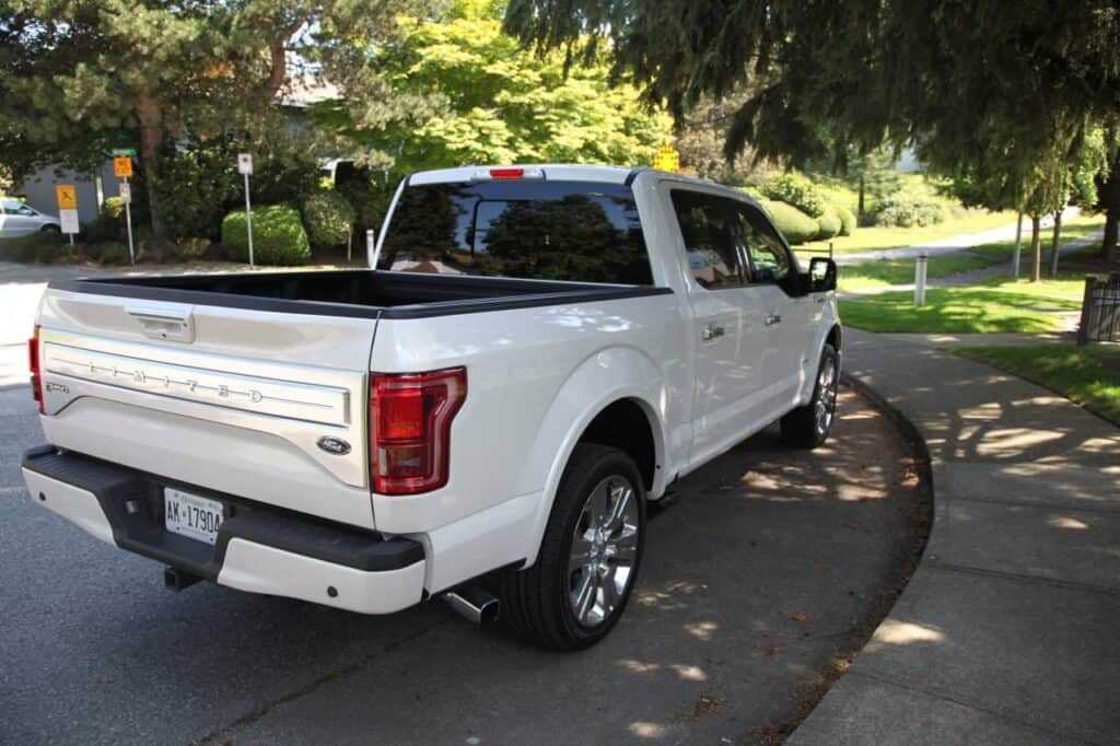 Big & Luxurious: 2016 Ford F150 Limited Review 15 2016 Ford F150 Limited Review 5