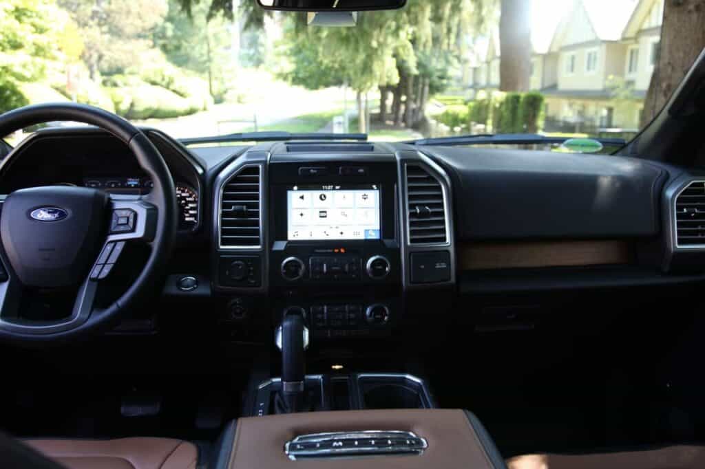 Big & Luxurious: 2016 Ford F150 Limited Review 4 2016 Ford F150 Limited Review 7